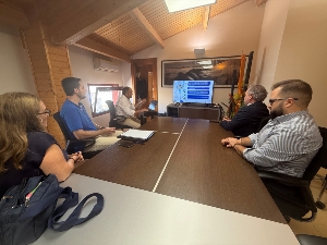 03_10_2025_Reunión_Vecinos_Bahía_Plan_Inversion_003