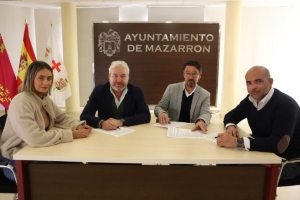 26_03_25_firma_convenio_motonautica1