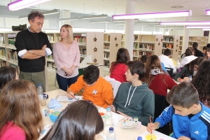 PEDRO_CANO_PINTANDO_CON_ESCOLARES_06