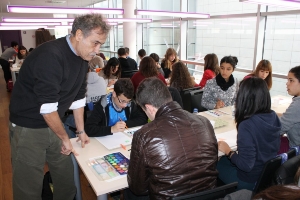 PEDRO_CANO_PINTANDO_CON_ESCOLARES_09
