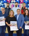 LA JUNTA LOCAL DE LA AECC PRESENTA SU CALENDARIO SOLIDARIO CON EL APOYO DE LOS MAYORES DEL CENTRO SOCIAL DEL PUERTO