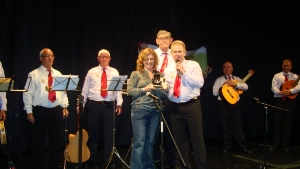 ACTUACI?N RONDALLA EN MADRID (6)