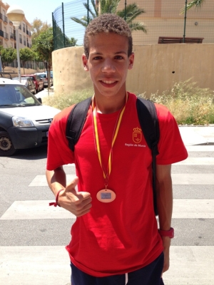 ATLETISMO MALAGA 25 MAYO 00