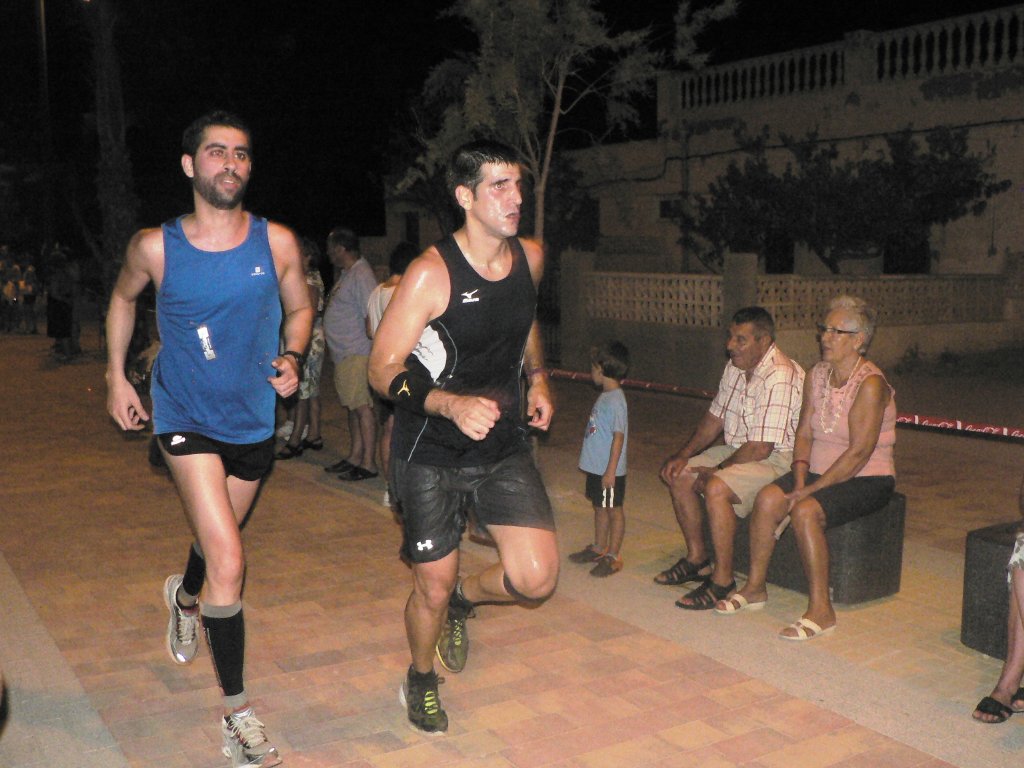 CARRERA NOCTURNA 2012 (2)
