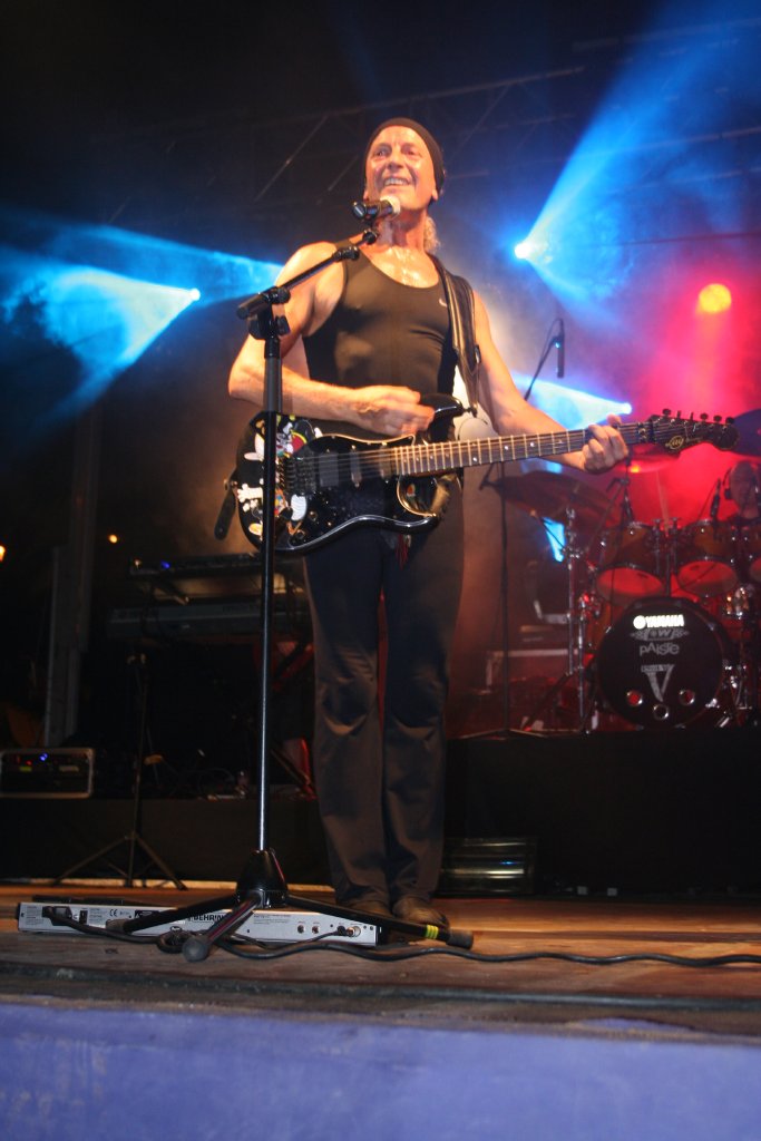 CONCIERTO APACHE (12)