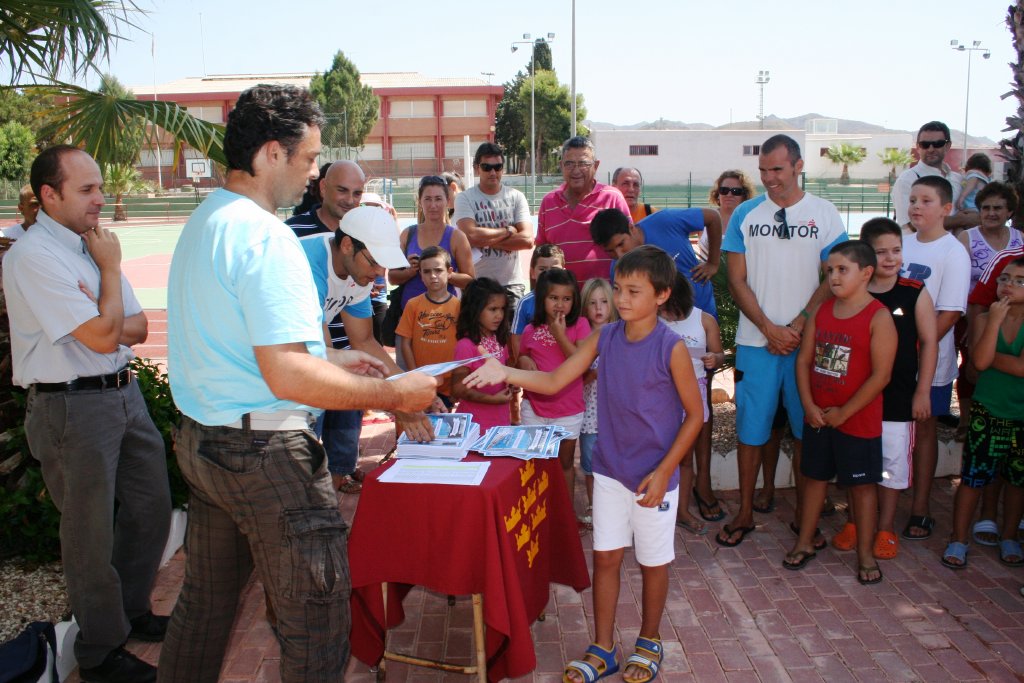 ENTREGA_DIPLOMAS_NATACION_14