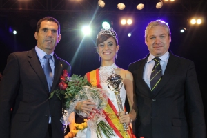 REINA 2012 02