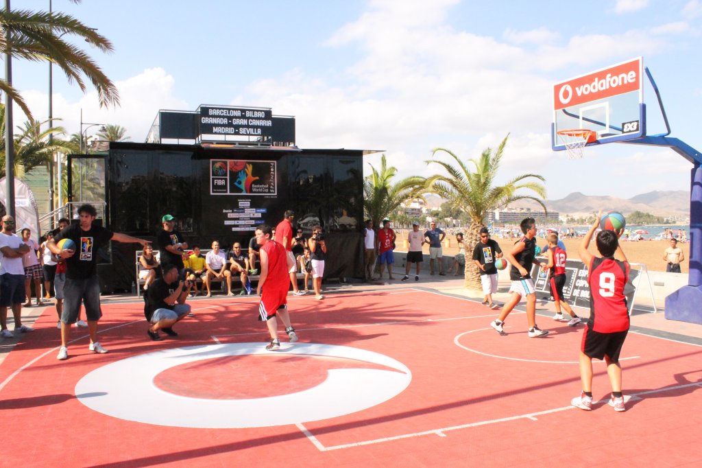 ROAD SHOW BALONCESTO 18