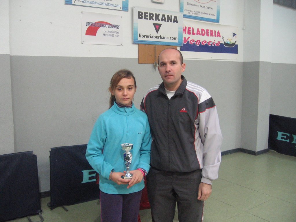 TENIS DE MESA TORNEO ESCOLAR 15