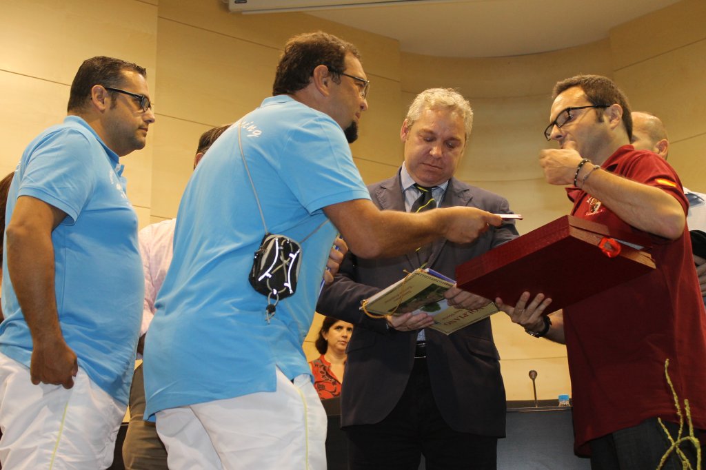 TORNEO VETERANOS 2013 15