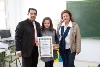 MARÍA BLAYA RECIBE SU PREMIO POR GANAR EL ‘I CONCURSO DEL CARTEL ANUNCIADOR DEL CARNAVAL’